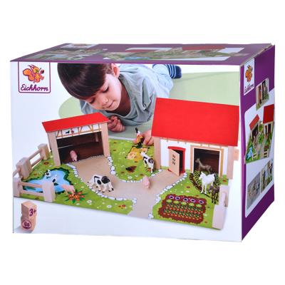 Eichhorn houten boerderij met accessoires 20dlg.