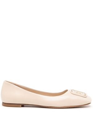 Tory Burch ballerines Georgia à plaque logo - Tons neutres