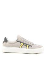 Ferragamo baskets Borg 5 - Gris
