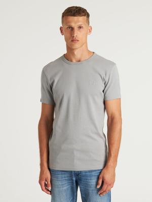 CHASIN&apos; T-Shirts Base