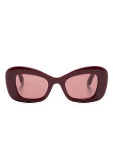 Alexander McQueen Eyewear lunettes de soleil à monture papillon - Rouge