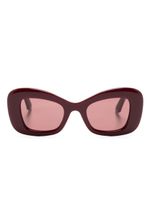 Alexander McQueen Eyewear lunettes de soleil à monture papillon - Rouge - thumbnail