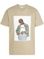 Supreme t-shirt Andre 3000 à imprimé graphique - Tons neutres - thumbnail