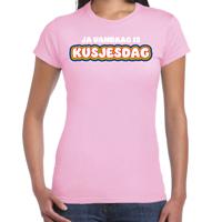 Gay Pride T-shirt voor dames - licht roze - kusjesdag - regenboog - LHBTI 2XL  - - thumbnail