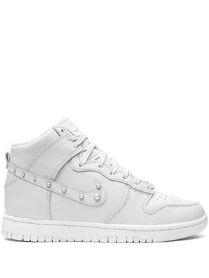 Nike baskets montantes Dunk SE - Blanc