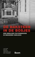 De baksteen in de bosjes (Paperback)