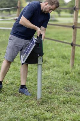 AKO grondanker voor 8 25watt zonnepaneel