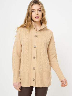 Grofgebreid vest met kabelpatroon