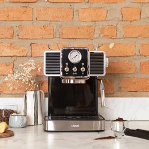 Livoo Livoo Espressomachine met melkopschuimer 1350 W 1,5 L zwart