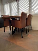 Set van 4 leren eetkamerstoelen - met wieltjes en armleuning - cognac kleur leer - Echt leer, Modern, ontdek de vele Leersoorten en Kleuren bij ShopX