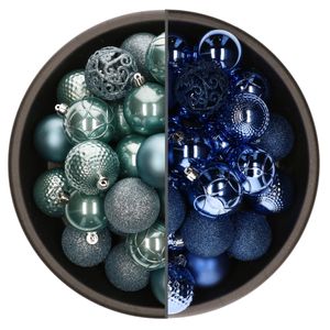 74x stuks kunststof kerstballen mix van kobalt blauw en ijsblauw 6 cm