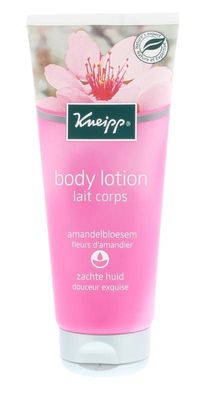 Soft skin sensitive body milk amandelolie