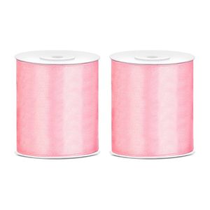 2x Satijnlint roze rol 10 cm x 25 meter cadeaulint verpakkingsmateriaal - Cadeaulinten