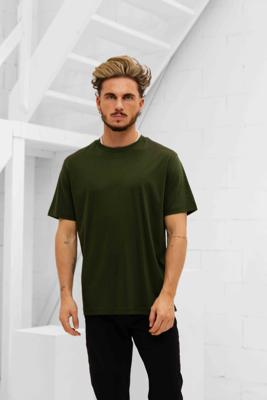 Cou7ure Essentials Reflection T-Shirt Heren Groen - Maat S - Kleur: Groen | Soccerfanshop Cou7ure Essentials Reflection T-Shirt Heren Groen - Maat S - Kleur: Groen | Soccerfanshop
