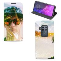 Motorola One Zoom | Bookcase | Hoesje maken | met Foto | Eigen telefoonhoesje ontwerpen | Op maat gemaakt