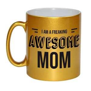 Moeder cadeau gouden mok / beker I am a freaking awesome mom   -