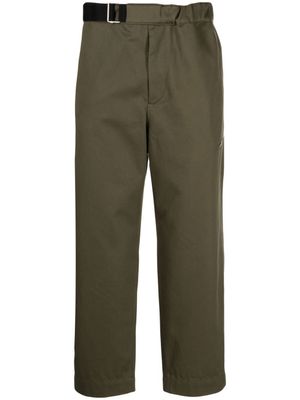 OAMC pantalon court à taille ceinturée - Vert