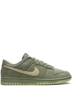 Nike baskets Dunk Low 'Oil Green' - Vert - thumbnail