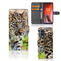 OnePlus Nord 2 5G Telefoonhoesje met Pasjes Baby Luipaard - thumbnail