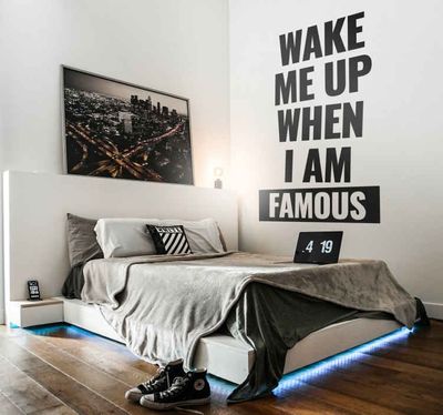 Stencil quote muursticker