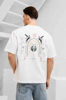 Off The Pitch Sacred T-Shirt Heren Wit - Maat S - Kleur: Wit | Soccerfanshop