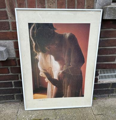 Vrouw In Nachtkleding Fotografie In Lijst Vrouw In Nachtkleding Fotografie In Lijst