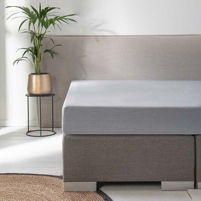 Luna Bedding 2-PACK: Luna Hoeslaken Blended Katoen Kleur: Grijs, 140 x 200 cm Luna Bedding 2-PACK: Luna Hoeslaken Blended Katoen Kleur: Grijs, 140 x 200 cm