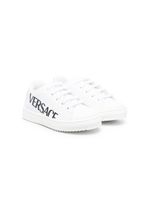 Versace Kids baskets à logo imprimé - Blanc