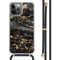 iPhone 12 (Pro) hoesje met zwart koord - Marmer grijs brons