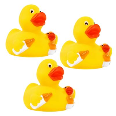 City Duck Badeend mama - 6x - met baby eendje - en fles - geel - bad speeltjes - 8 cm
