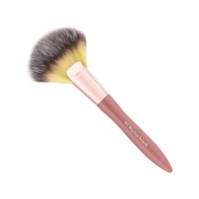 Cent Pur Cent Big Fan Brush 01