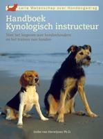 Handboek kynologisch instructeur (Hardback)