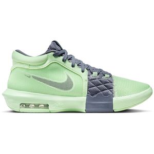 Nike LeBron Witness VIII - Opruiming - Handbalschoenen - groen - maat 44