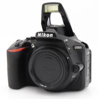 Nikon D5600 body occasion