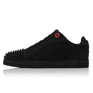 Royaums Luisa Triangle Suede Black | Maat 35 | zwart | Dames | sneakers