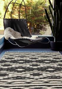 MOMO Rugs - Taza TA04 Black Swatch -