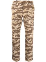 Nili Lotan pantalon court à imprimé camouflage - Tons neutres
