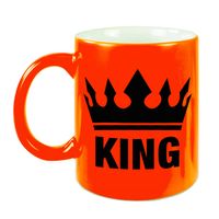Cadeau King mok/ beker fluor neon oranje met zwarte bedrukking 300 ml - feest mokken - thumbnail