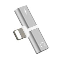 2 in 1 8 pin 5V 1A listen Call Audio Converter oortelefoon adapter voor iPhone X iPhone 8 & 7 iPhone 8 plus & 7 Plus (zilver)