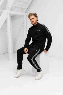 XPLCT X SFS Creative Trainingspak Heren Zwart/Wit - Maat M - Kleur: WitZwart | Soccerfanshop XPLCT X SFS Creative Trainingspak Heren Zwart/Wit - Maat M - Kleur: WitZwart | Soccerfanshop