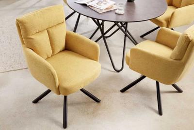 Draaibare retro stoel BIG GEORGE mosterdgeel met armleuningen en Bonnell veerbekleding - 42083