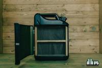 Jerrycan Kast Basic Plus - Zwart - Opvallend en Praktisch - Multifunctioneel Opbergmeubel - Uniek Design Jerrycan Kast Basic Plus - Zwart - Opvallend en Praktisch - Multifunctioneel Opbergmeubel - Uniek Design