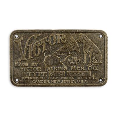 A CAST IRON "VICTOR TALKING MCH CO." PLAQUE