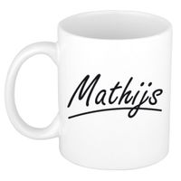 Naam cadeau mok / beker Mathijs met sierlijke letters 300 ml Naam cadeau mok / beker Mathijs met sierlijke letters 300 ml