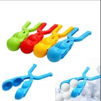 Zand schimmel tool Snow Ball Maker grappig outdoor sport strand speelgoed willekeurige kleur (Dual Ball)