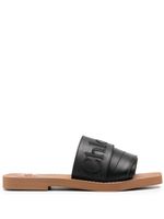 Chloé sandales en cuir à logo brodé - Noir