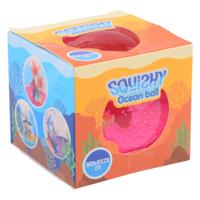 Johntoy Zachte squeeze oceaan bal