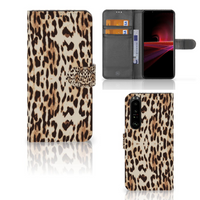 Sony Xperia 1 III Telefoonhoesje met Pasjes Leopard