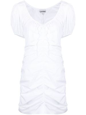 GANNI robe courte froncée à manches bouffantes - Blanc