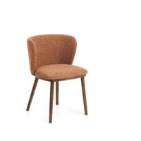 Kave Home Ciselia eetkamerstoel dik chenille Terra poot donker hout
